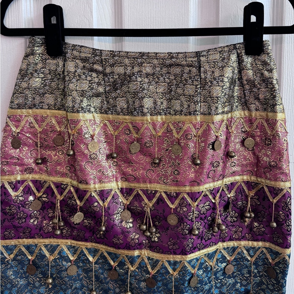 SANDY STARKMAN Vintage 90s Brocade Metallic Skirt w/ Gold Coin Details Size 8 - Picture 3 of 6